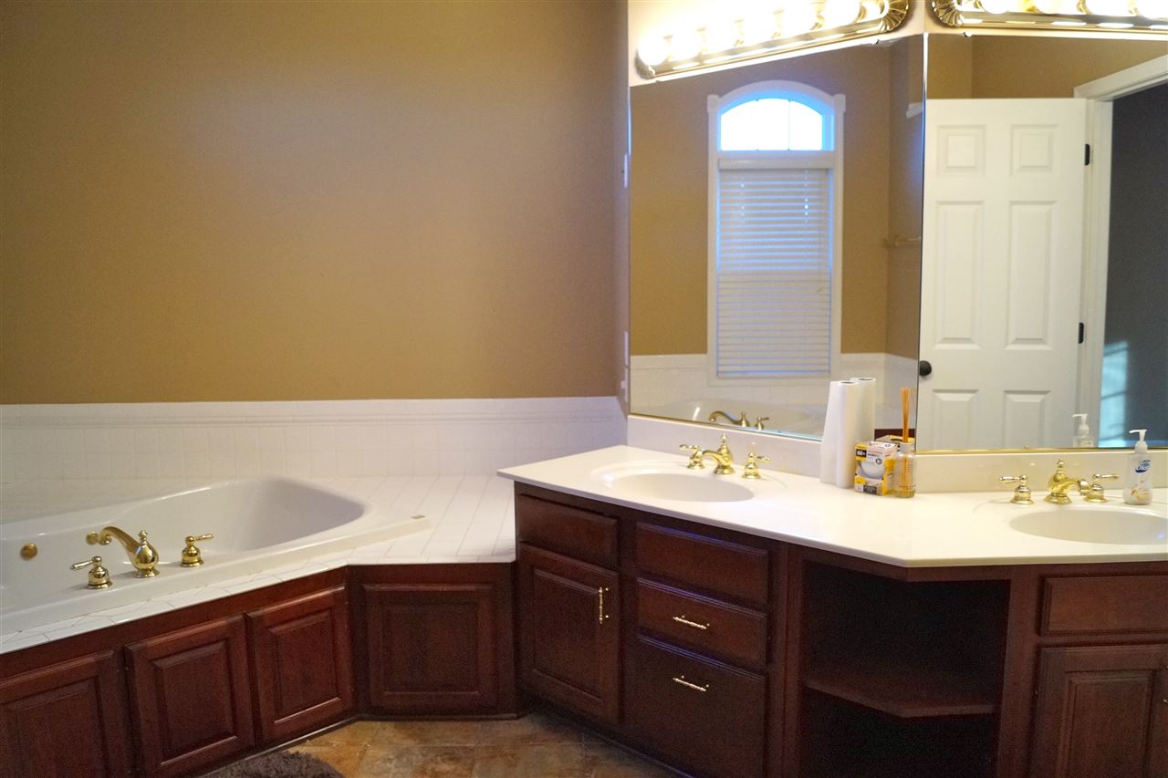 1499 S 250 E, Winona Lake, IN 46590 photo 15