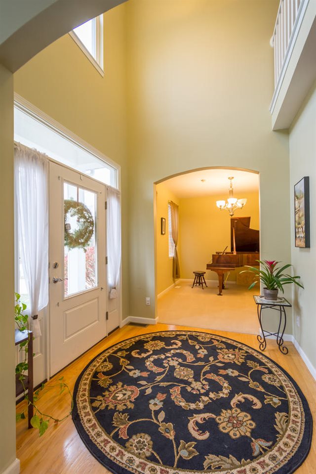 3813 S Mill Stone Ct, Bloomington, IN 47401 photo 2