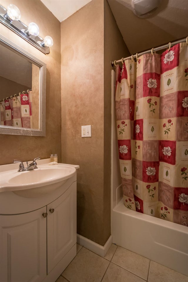 3813 S Mill Stone Ct, Bloomington, IN 47401 photo 15