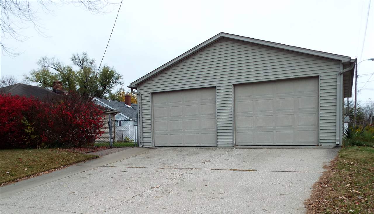 2501 N Sherman St, Evansville, IN 47711 photo 5
