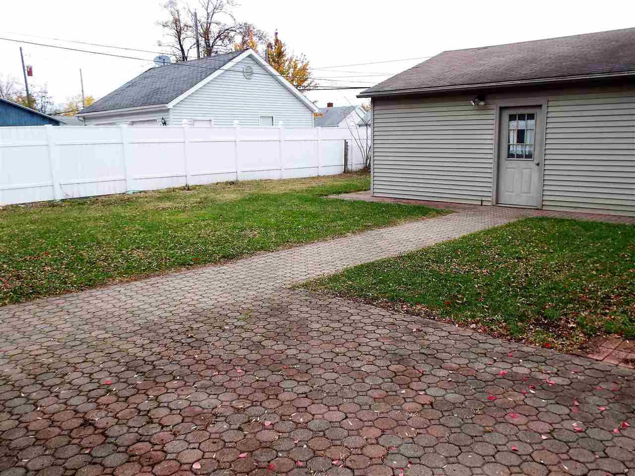 2501 N Sherman St, Evansville, IN 47711 photo 6
