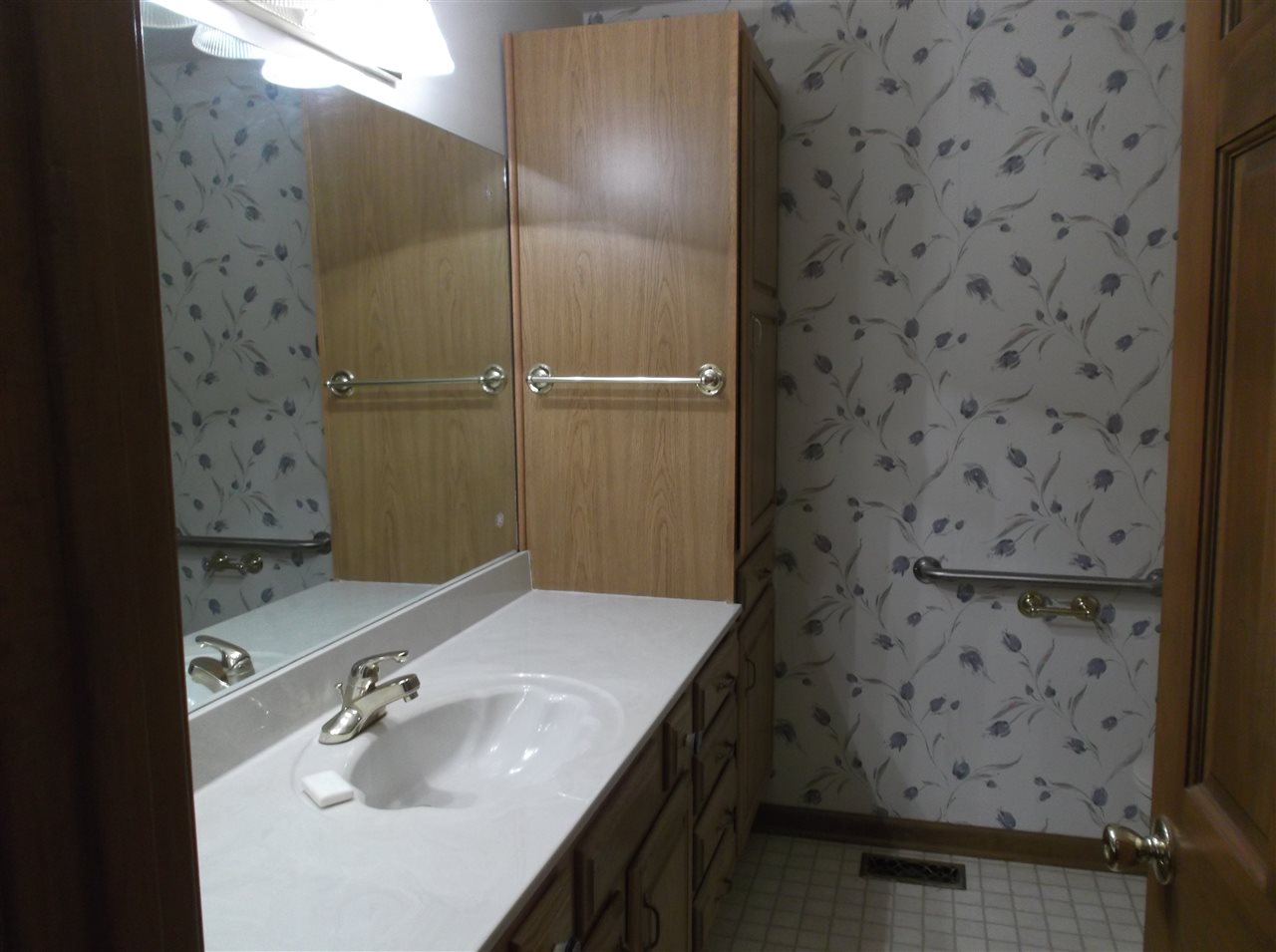 3412 E Winston St, Bloomington, IN 47401 photo 8