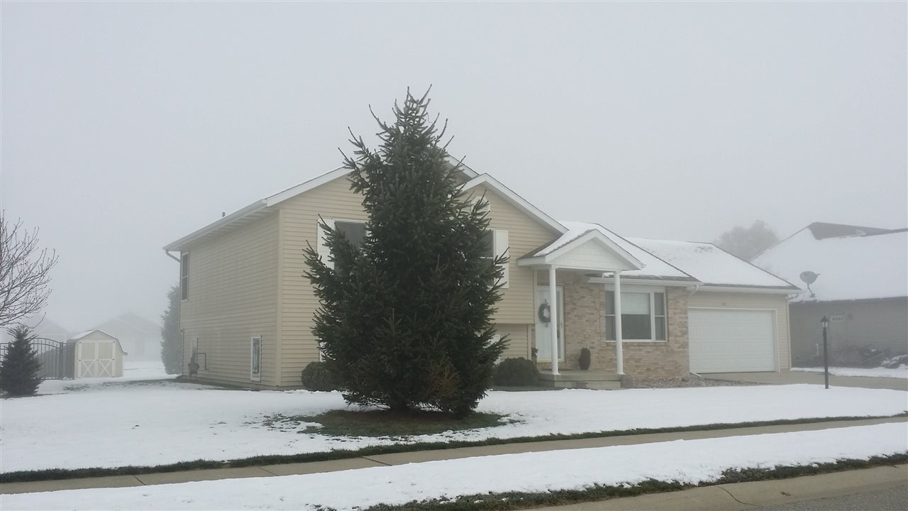 1415 Twin Flower Dr, Goshen, IN 46526 photo 2