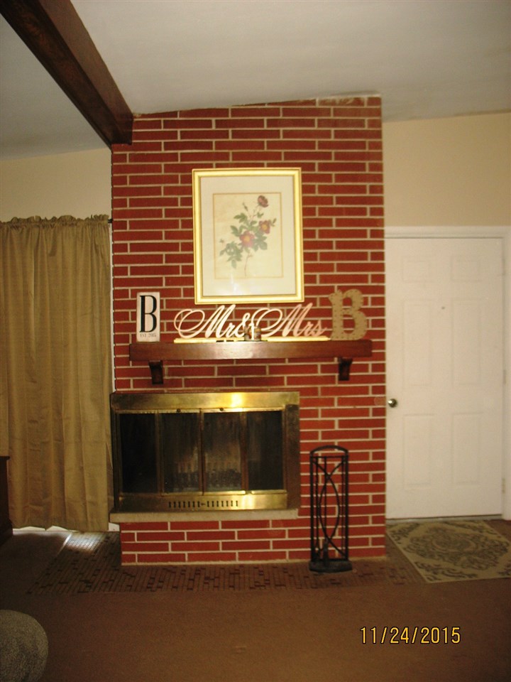 776 Hendricks St, Berne, IN 46711 photo 8