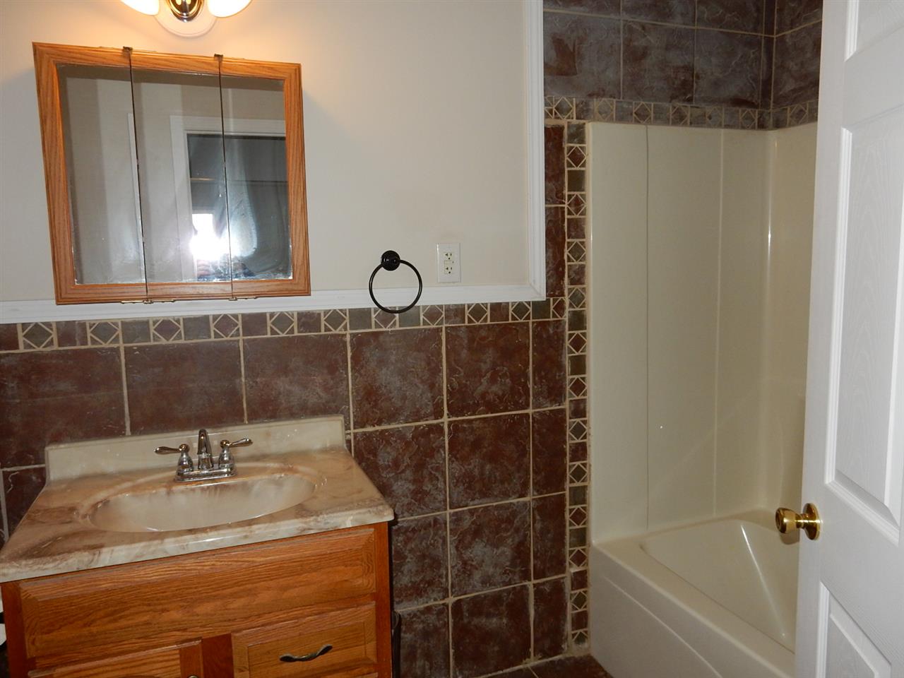 9779 E Dobson Rd, Bloomfield, IN 47424 photo 8