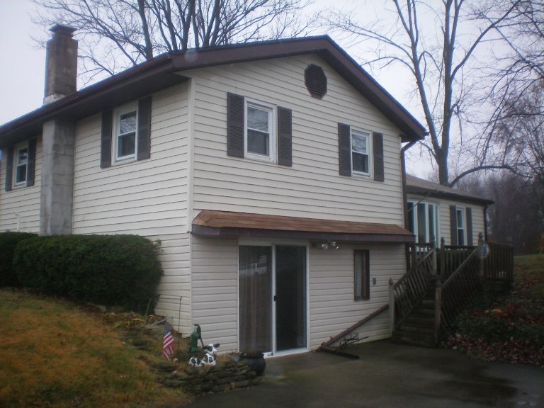 3534 W Woodyard Rd, Bloomington, IN 47404 photo 1