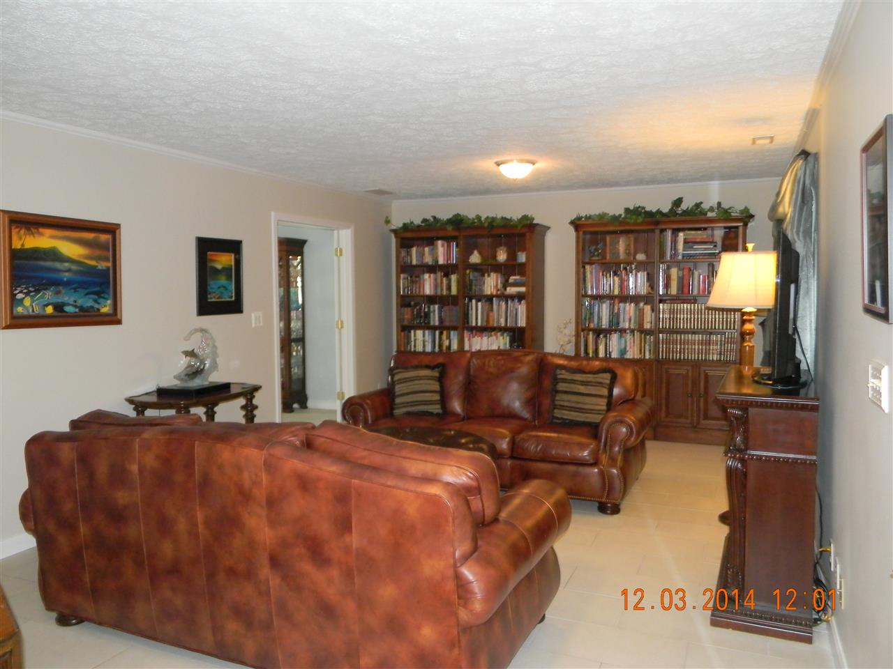 313 S Windstone Ct, Bloomington, IN 47403 photo 2
