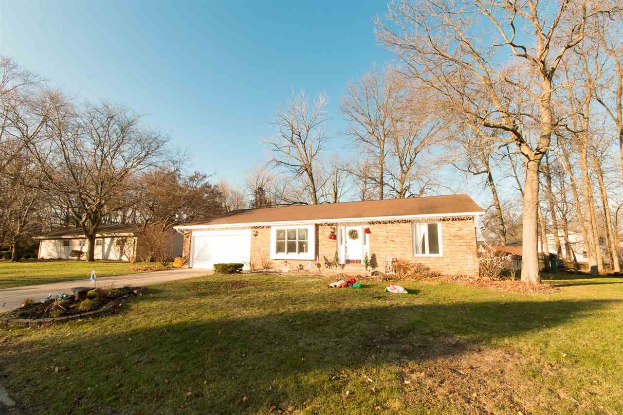 1401 Hampshire Dr, South Bend, IN 46614 photo 1