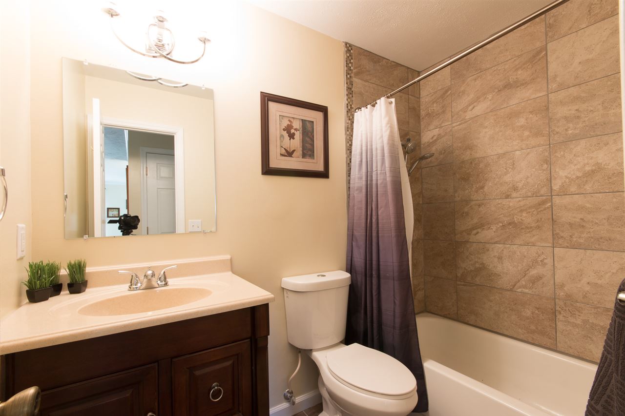 1401 Hampshire Dr, South Bend, IN 46614 photo 14