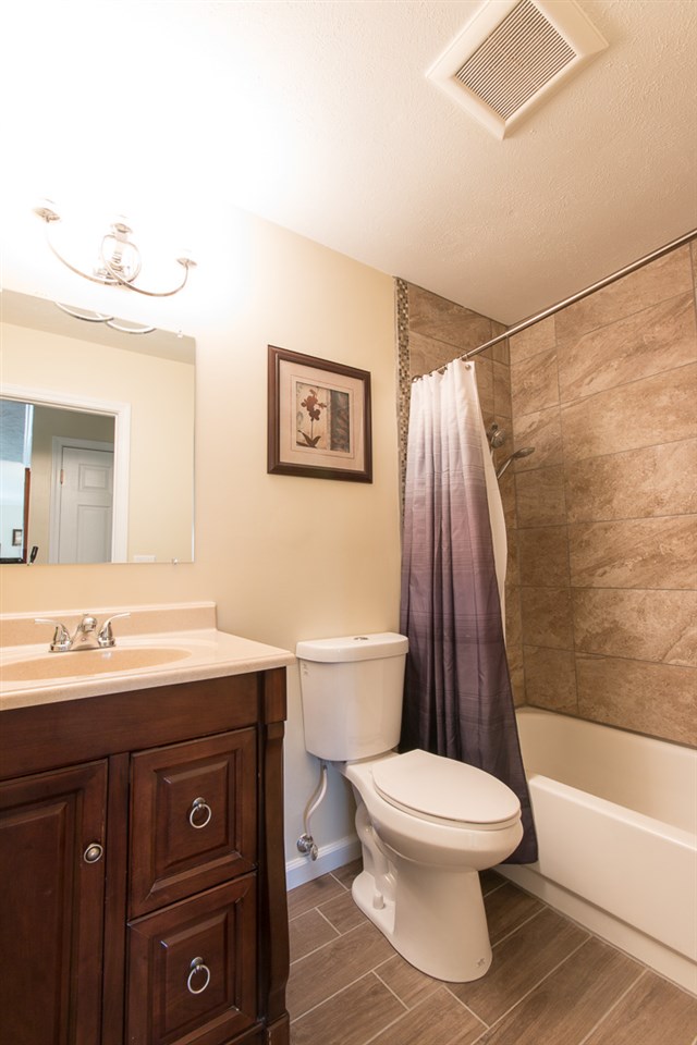 1401 Hampshire Dr, South Bend, IN 46614 photo 15