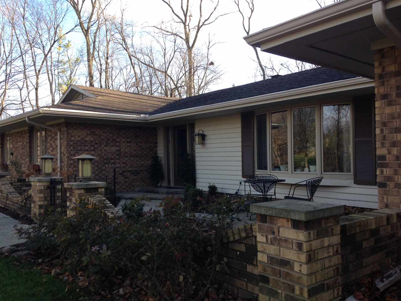 5421 Sherington Rd, Fort Wayne, IN 46814 photo 1