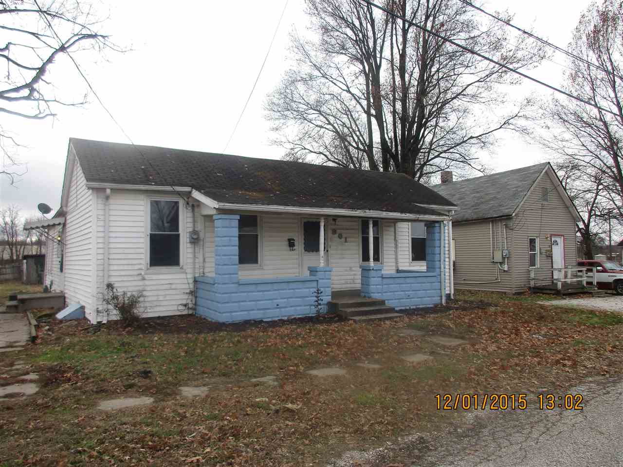 901 W South St, Washington, IN 47501 photo 1
