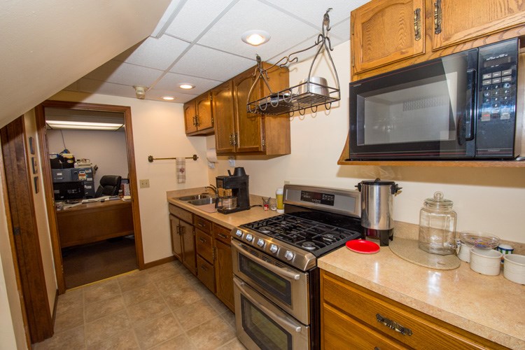 51191 Cherry Rd, Granger, IN 46530 photo 9