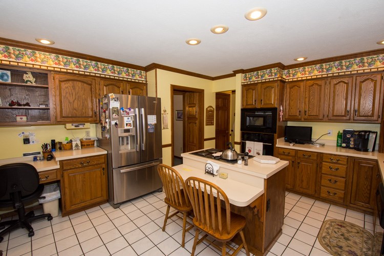 51191 Cherry Rd, Granger, IN 46530 photo 3