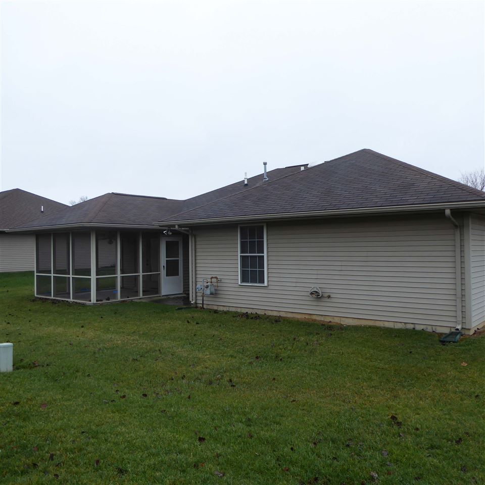 50 Oakbrook Ct, Jasper, IN 47546 photo 5