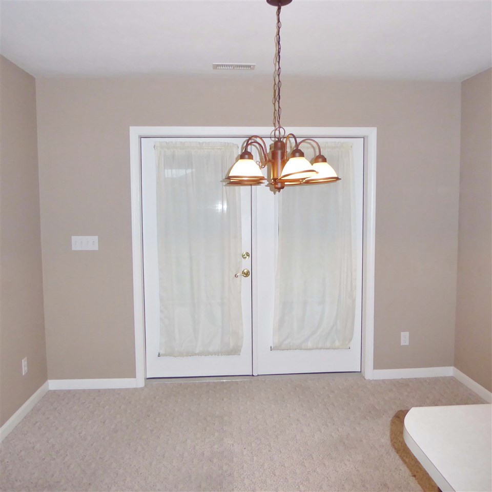 50 Oakbrook Ct, Jasper, IN 47546 photo 2