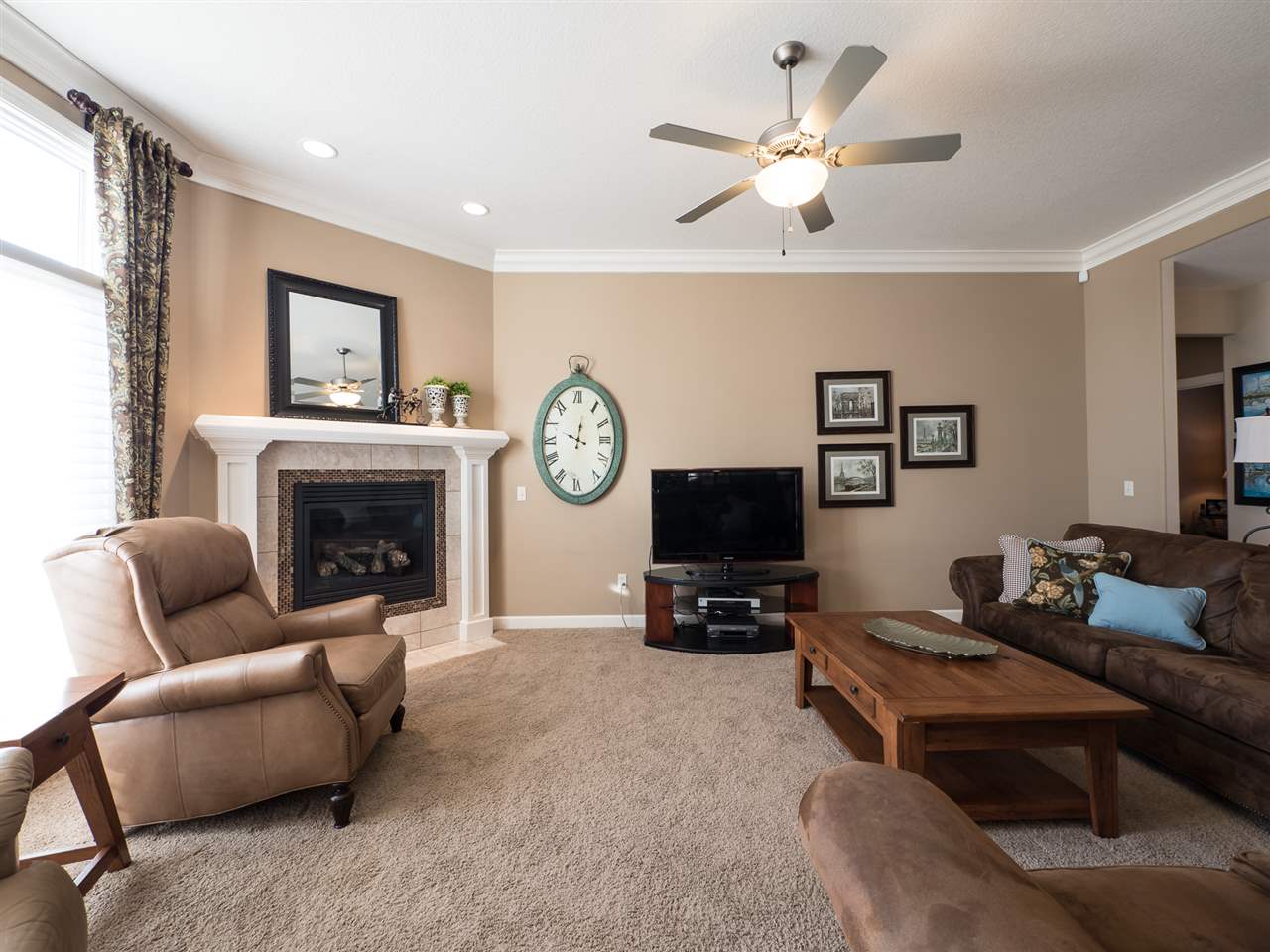 16102 Ballantyne Trl, Huntertown, IN 46748 photo 8