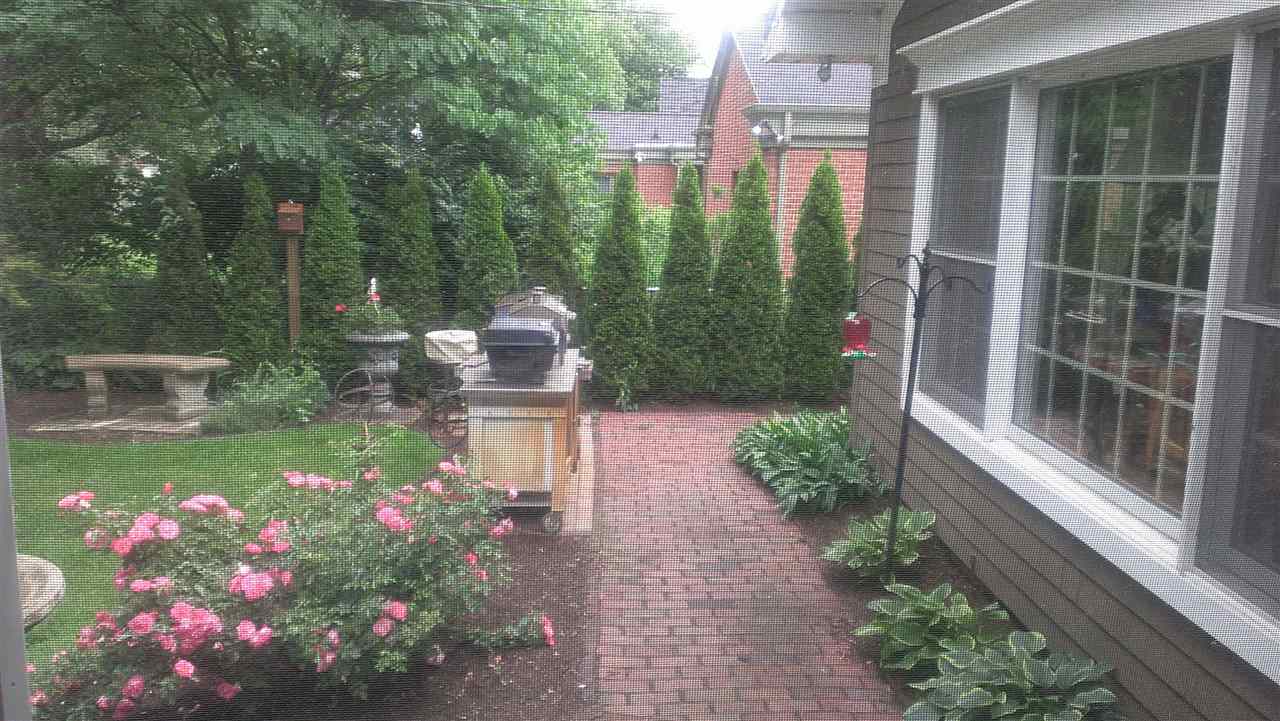 1514 Greenleaf Blvd, Elkhart, IN 46514 photo 4