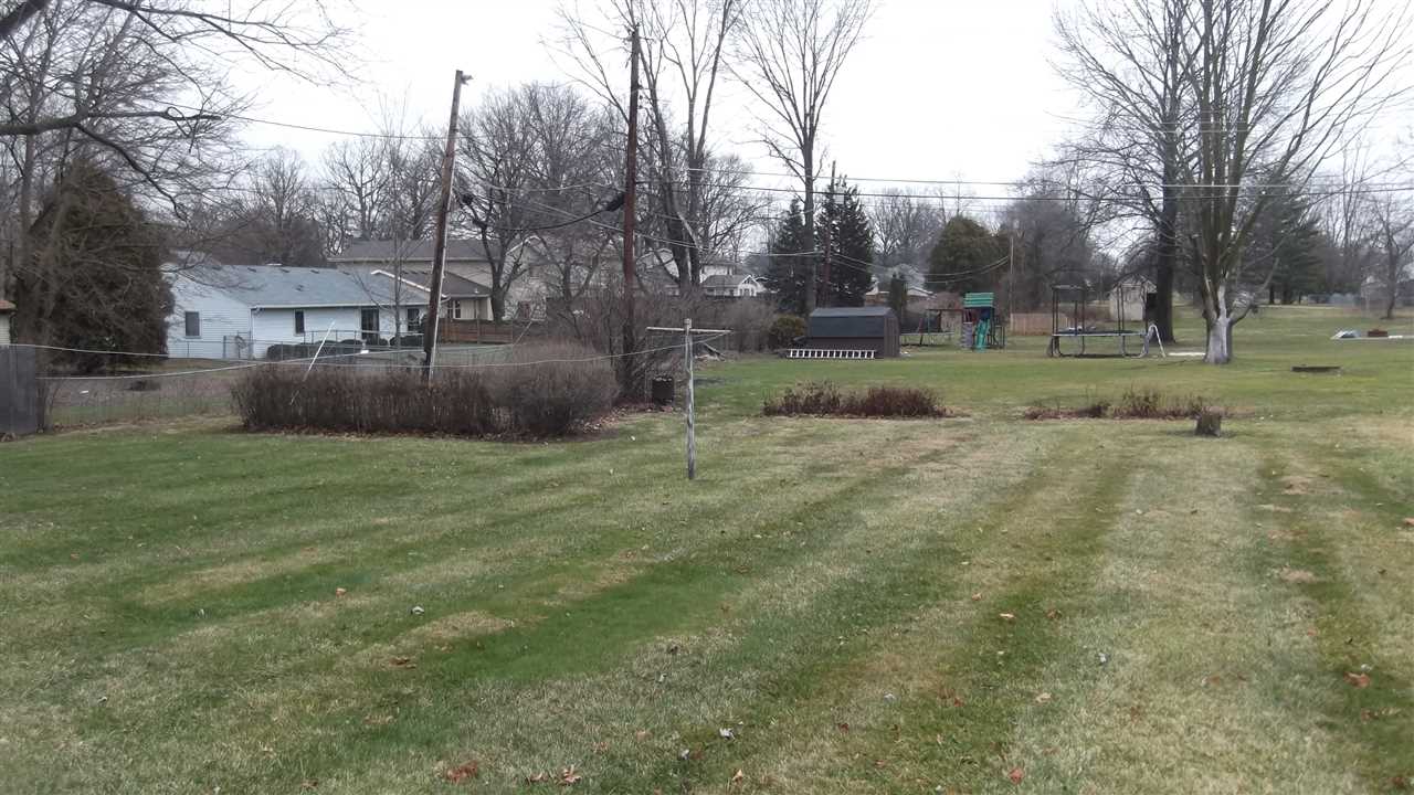 4844 Blum Dr, Fort Wayne, IN 46835 photo 7