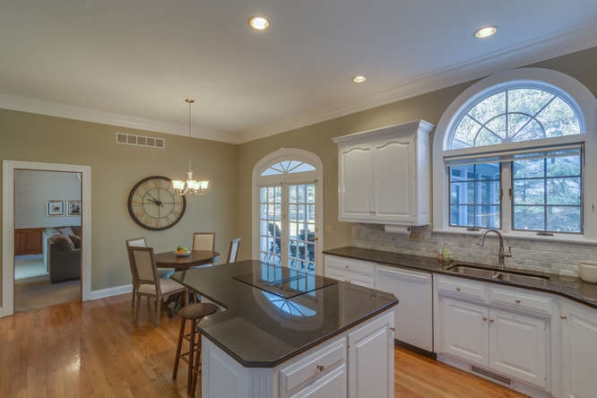 51351 Hidden Pines Ct, Granger, IN 46530 photo 5