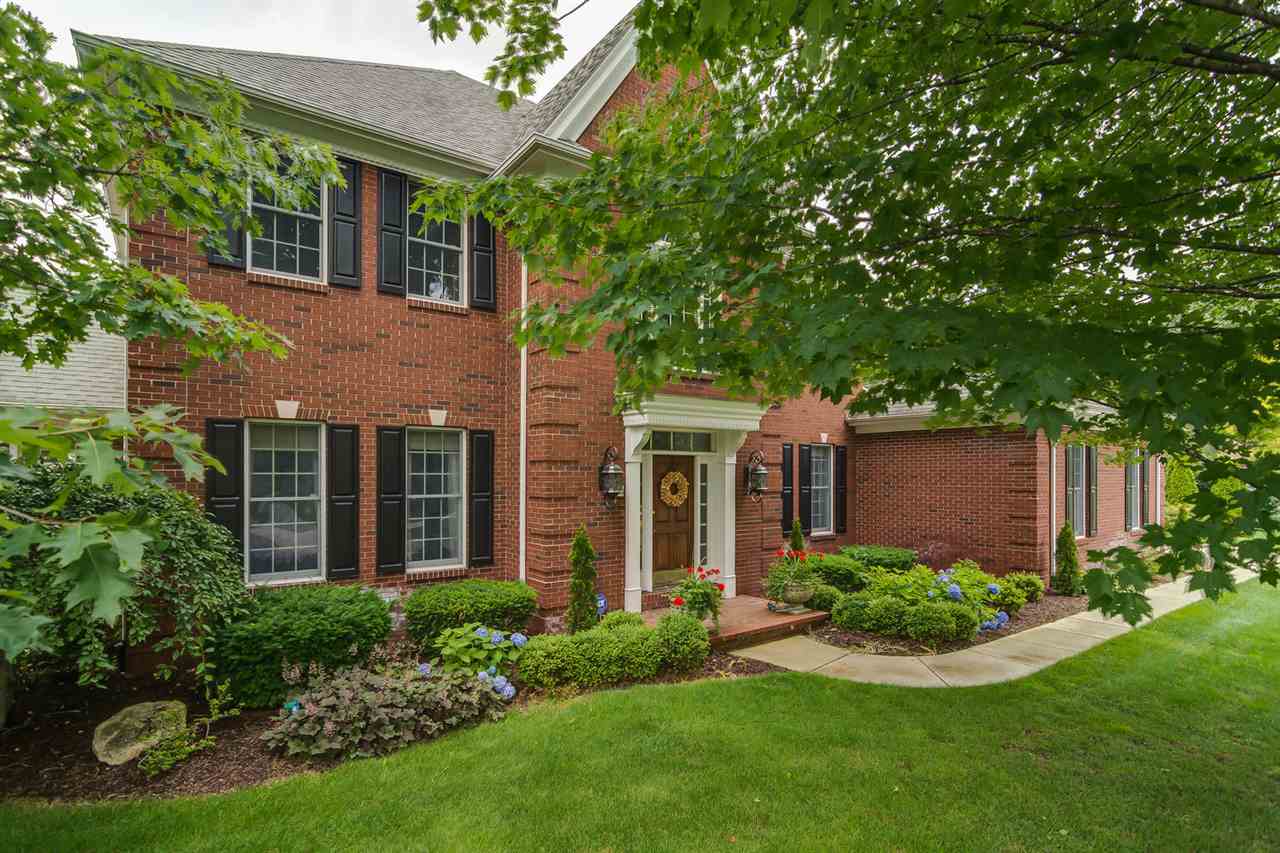 51351 Hidden Pines Ct, Granger, IN 46530 photo 2