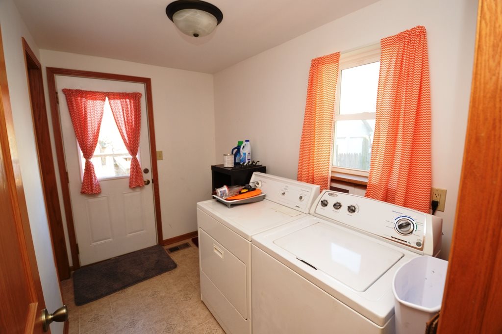 1354 E Walnut St, Frankfort, IN 46041 photo 14