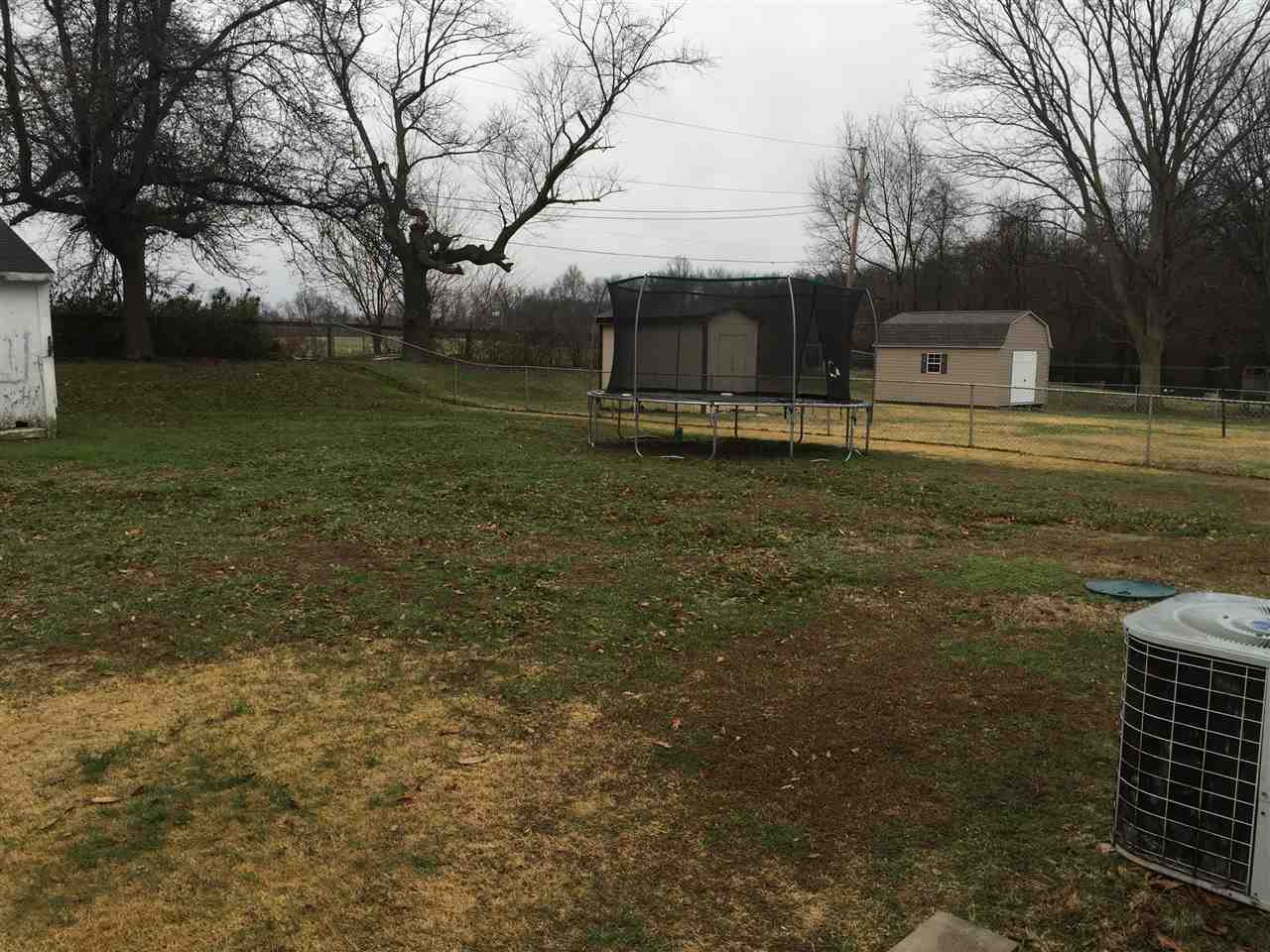 4138 E Ridgeview Blvd, Vincennes, IN 47591 photo 15