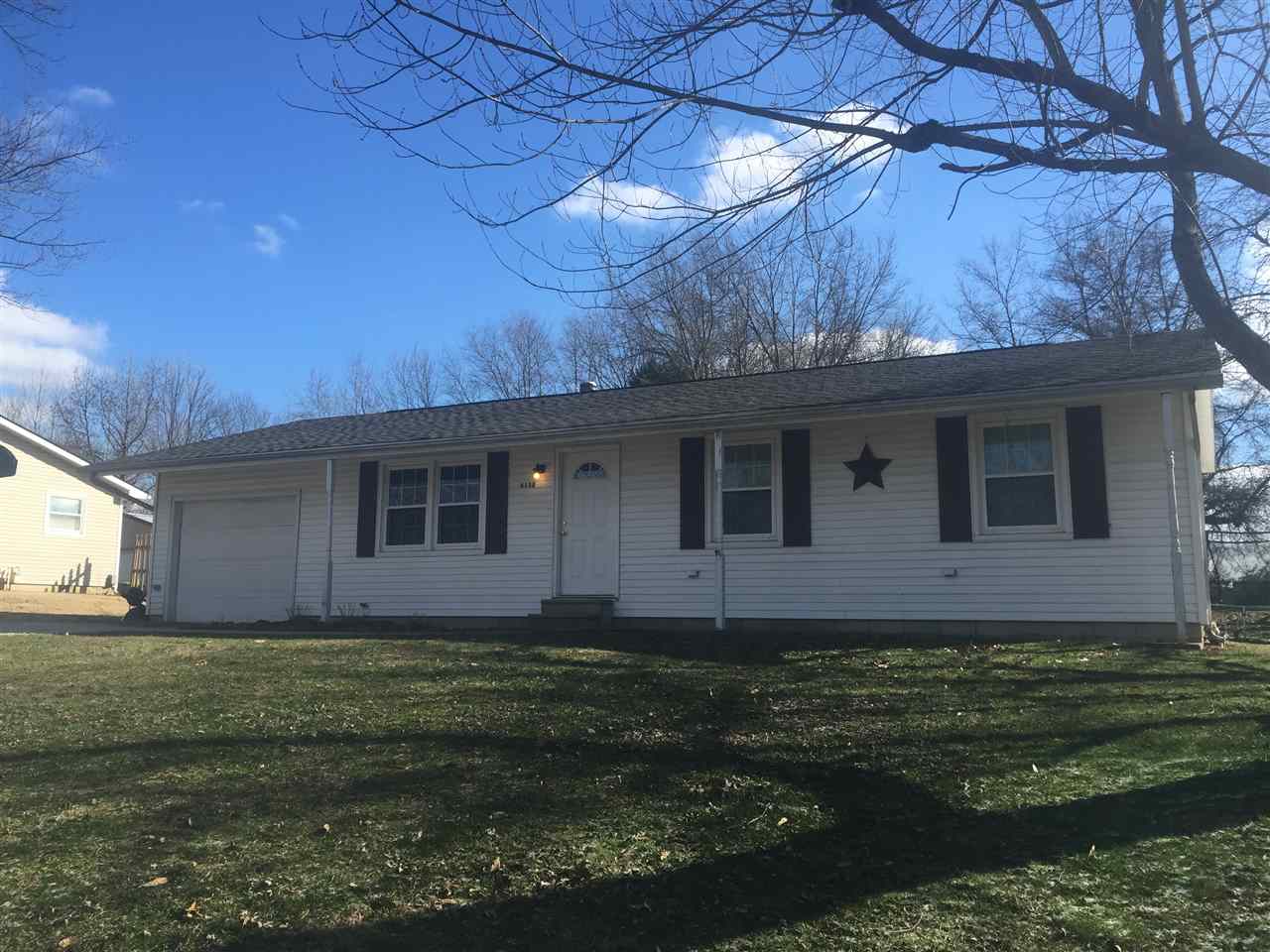 4138 E Ridgeview Blvd, Vincennes, IN 47591 photo 1