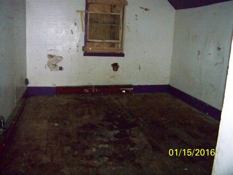 324 E Sixth St, Fairmount, IN 46928 photo 5