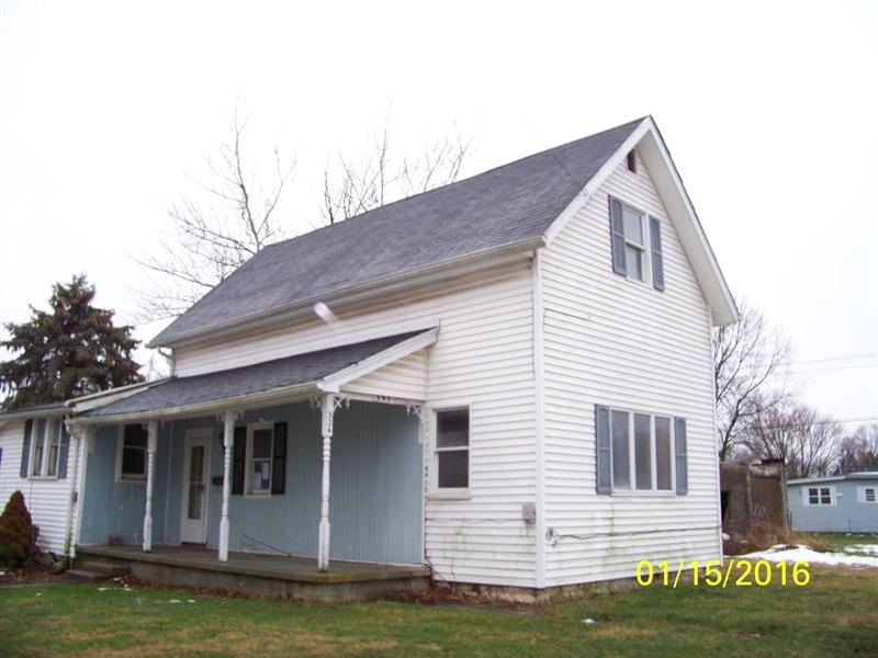 324 E Sixth St, Fairmount, IN 46928 photo 1