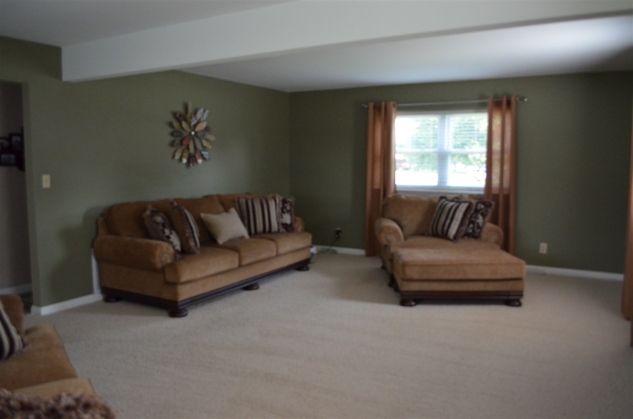 3413 Covey Ln, Kokomo, IN 46902 photo 2