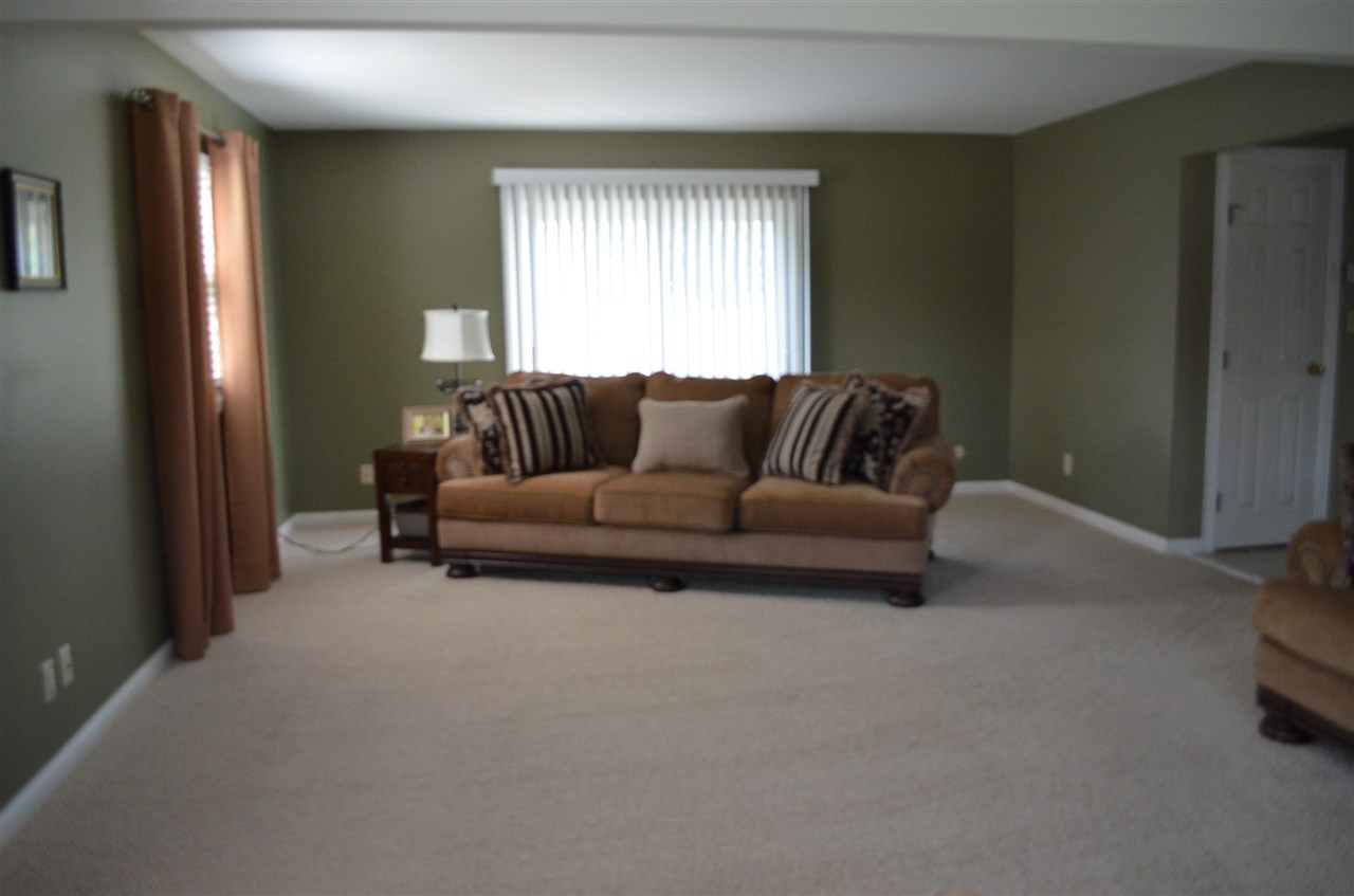 3413 Covey Ln, Kokomo, IN 46902 photo 3
