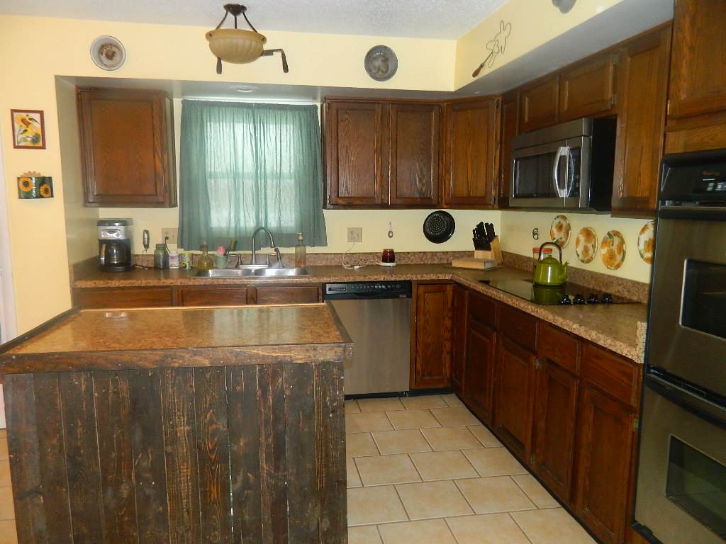 4020 N Weaver Rd, Marion, IN 46952 photo 4