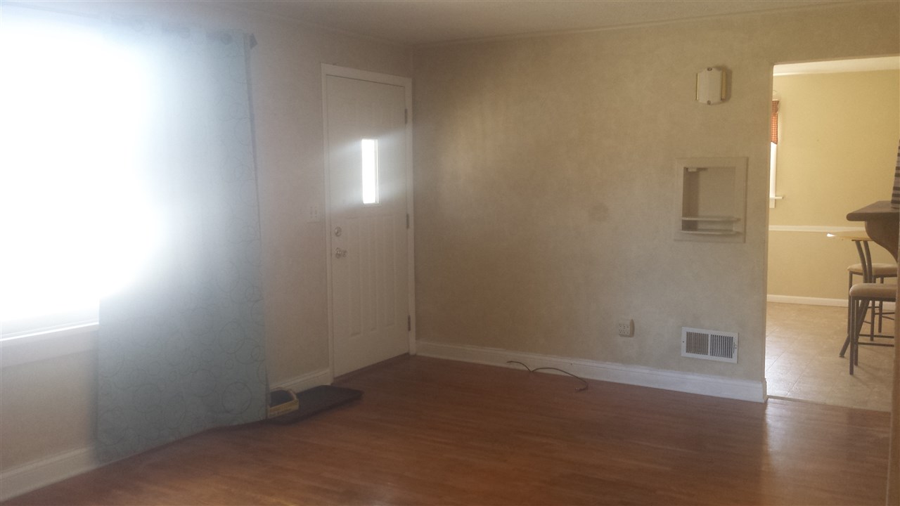 518 S Hadley Rd, Fort Wayne, IN 46804 photo 5