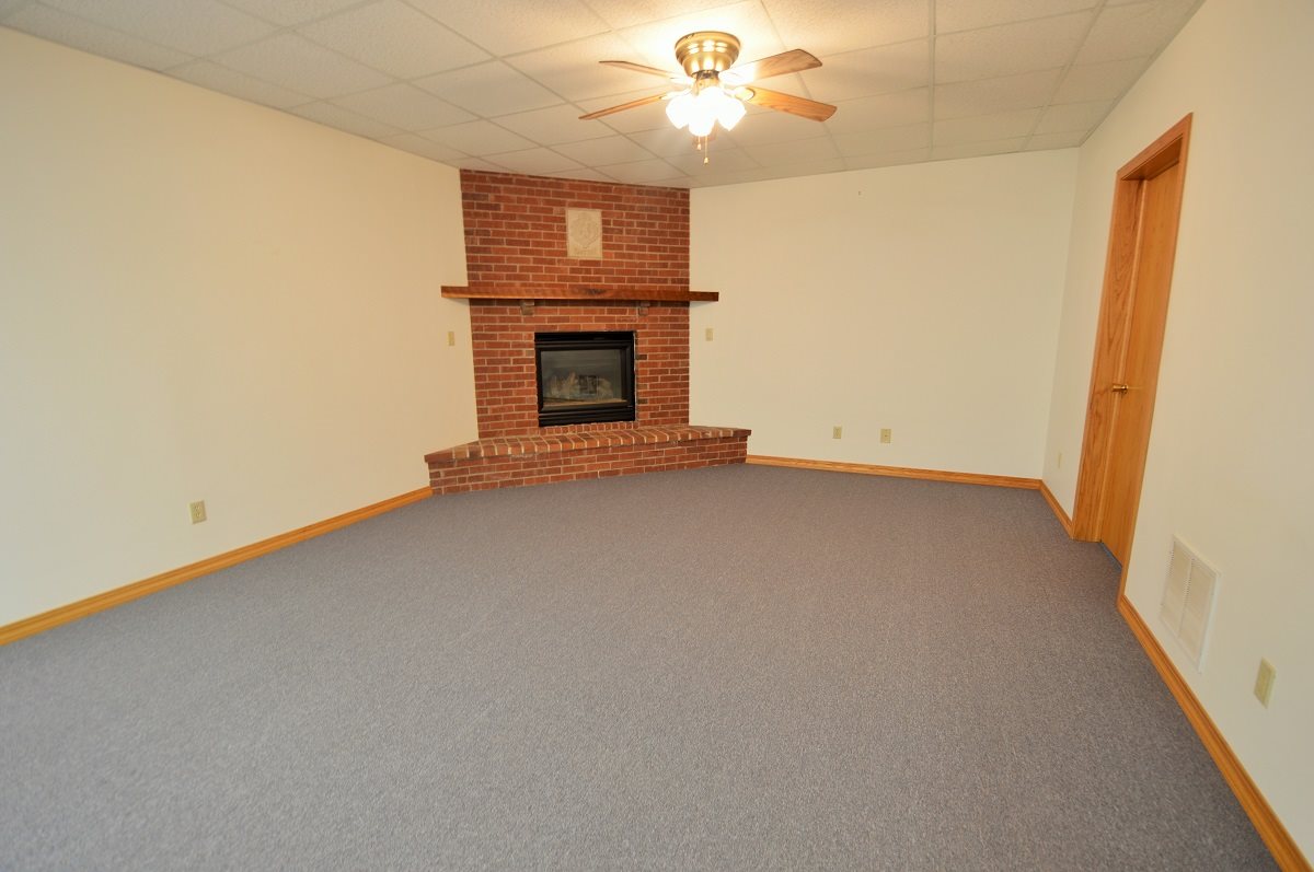 12123 W 625 N, Monticello, IN 47960 photo 21