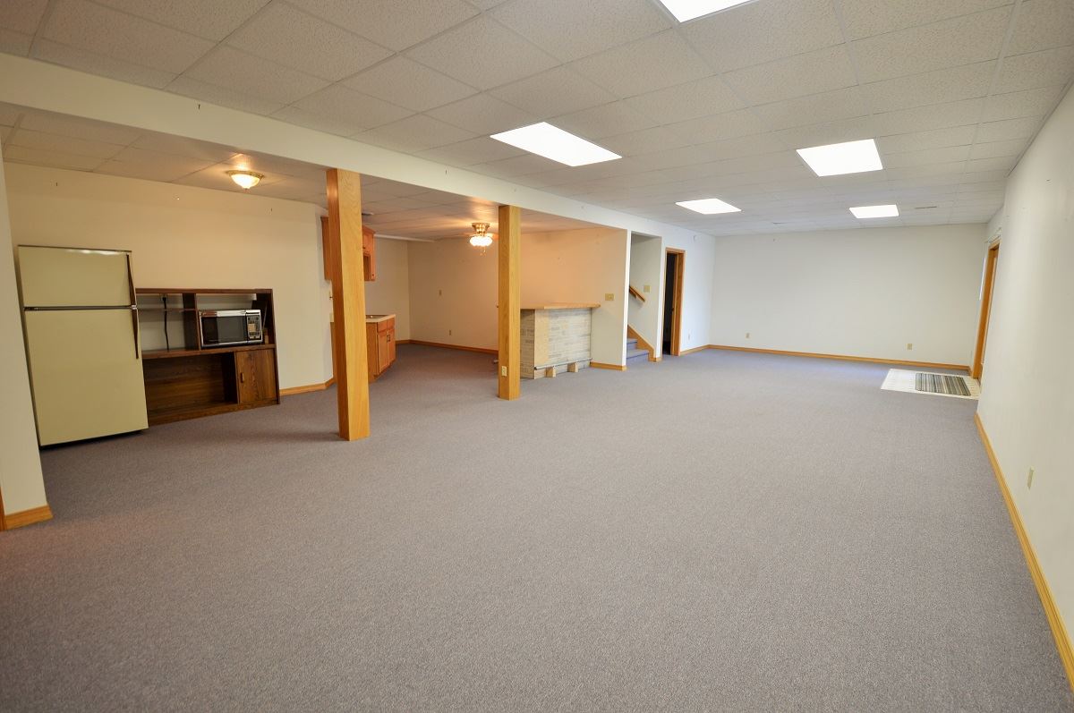 12123 W 625 N, Monticello, IN 47960 photo 19