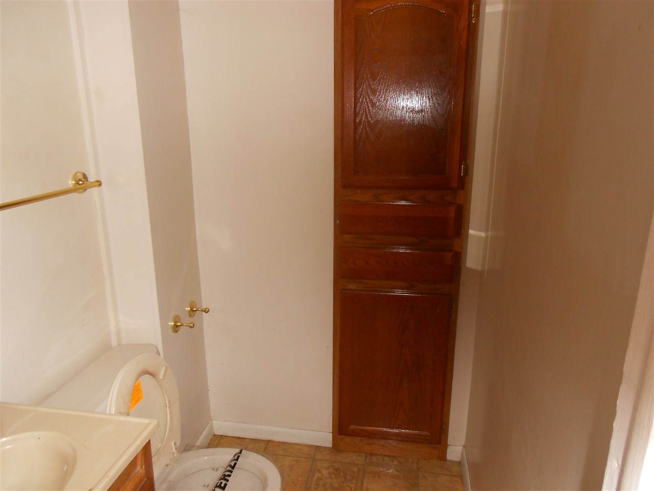 306 Maple St, Bristol, IN 46507 photo 6