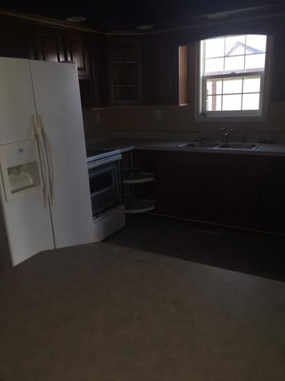 103 W Vine St, Mitchell, IN 47446 photo 10