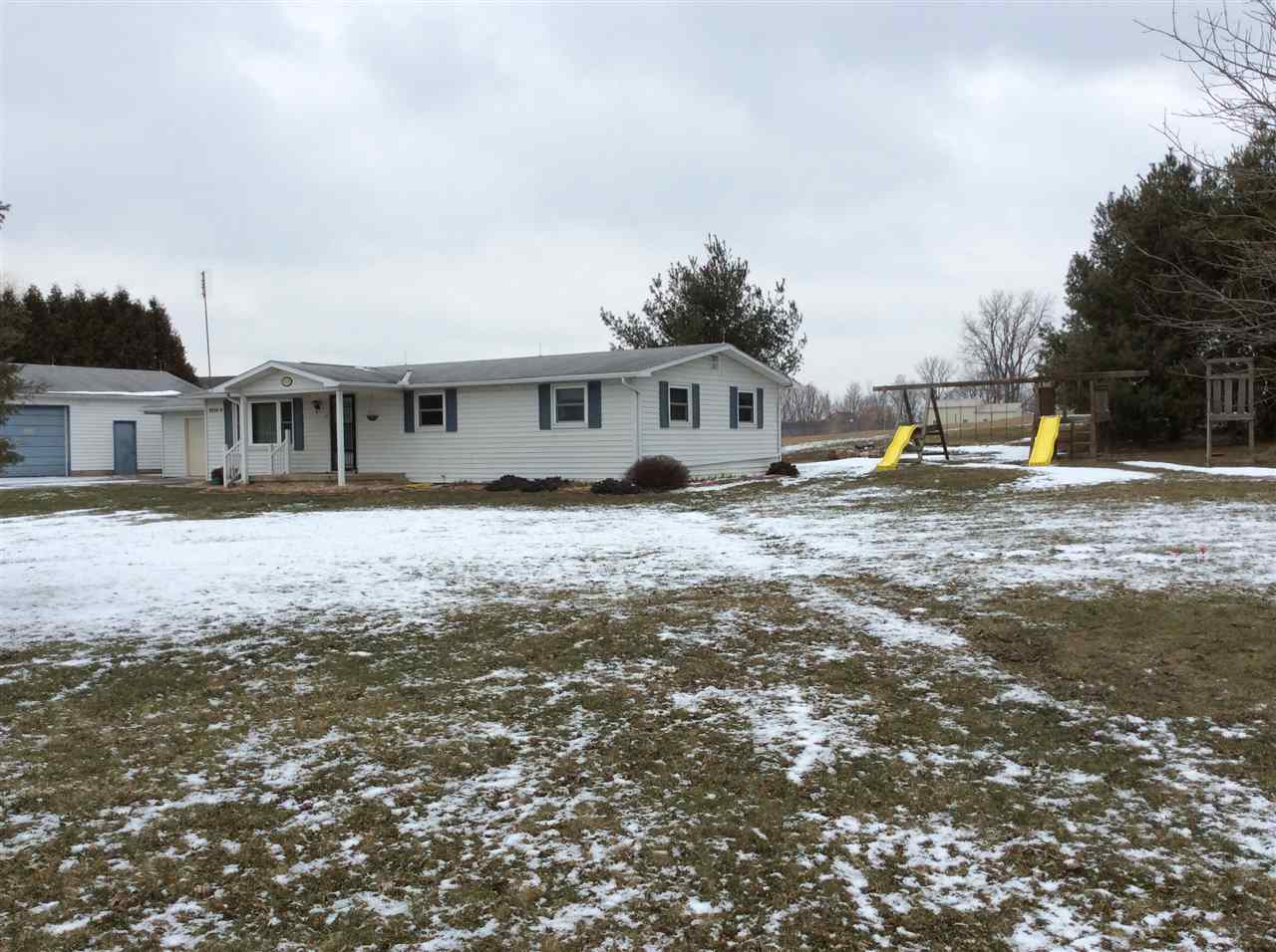 9530 W 300 S, South Whitley, IN 46787 photo 3