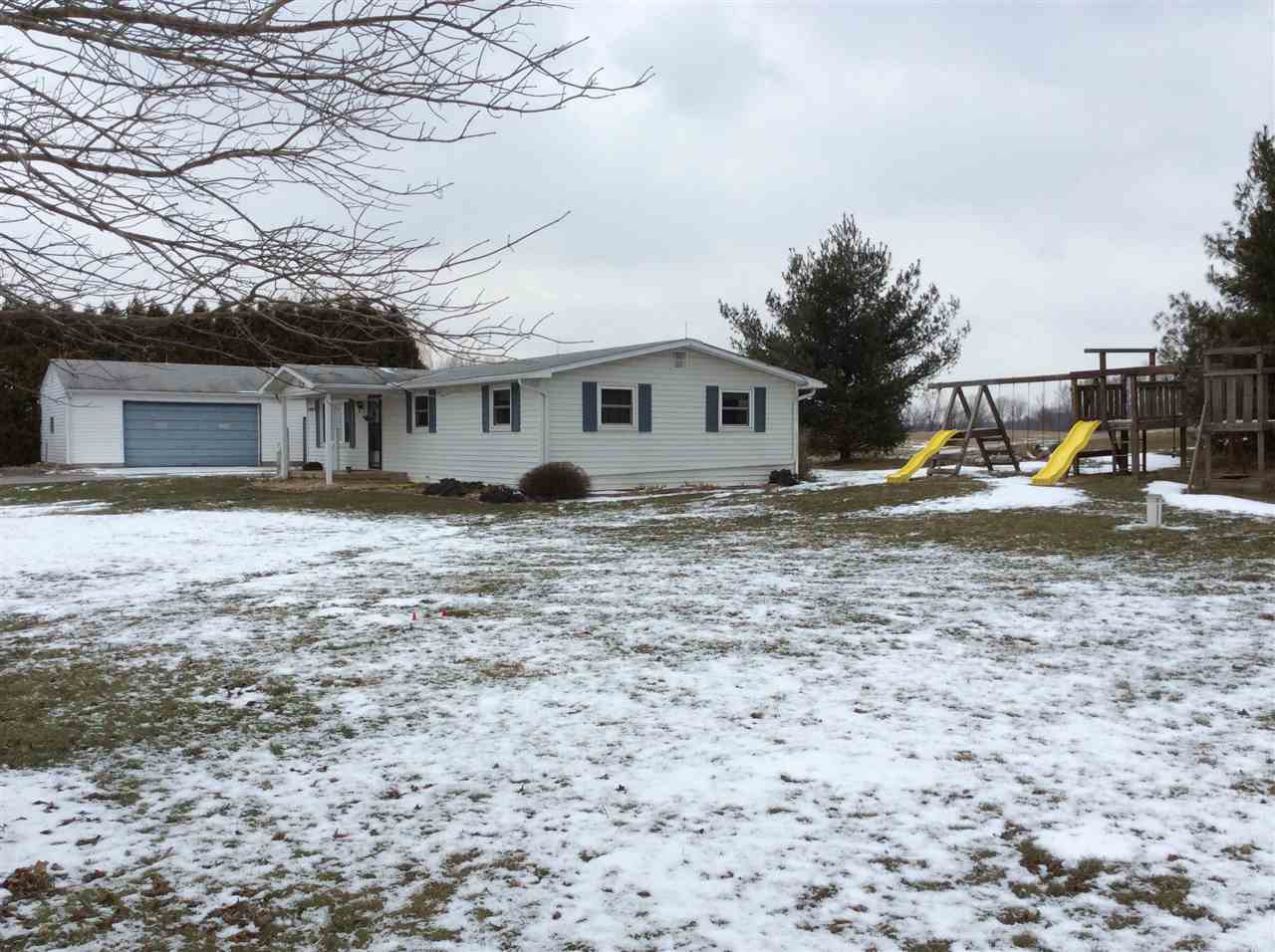 9530 W 300 S, South Whitley, IN 46787 photo 4