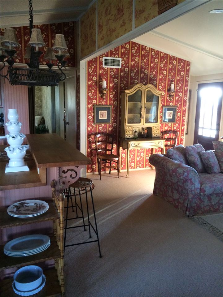 603 S Stringtown Rd, Covington, IN 47932 photo 5