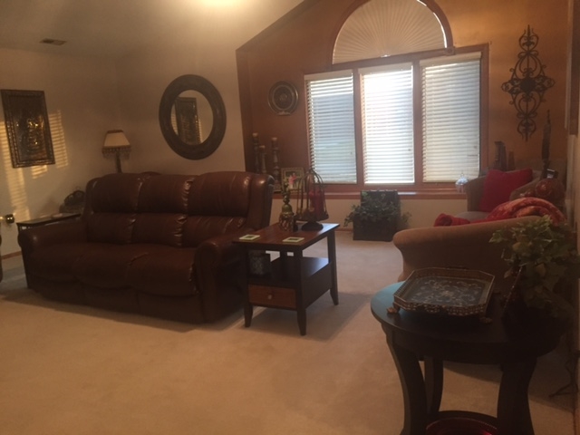 418 Greenwood Trl, Ossian, IN 46777 photo 2