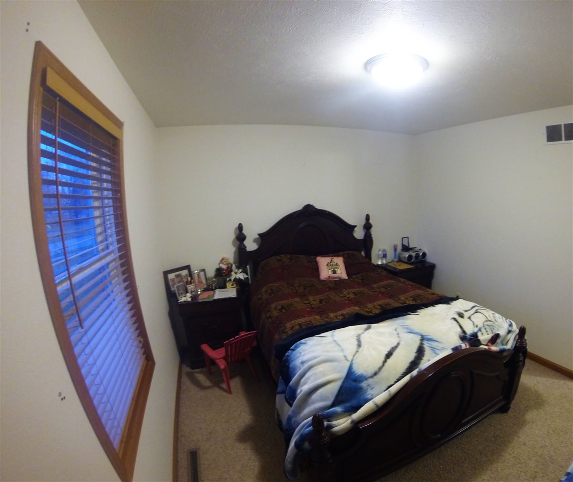 819 Eagle, Goshen, IN 46526 photo 14