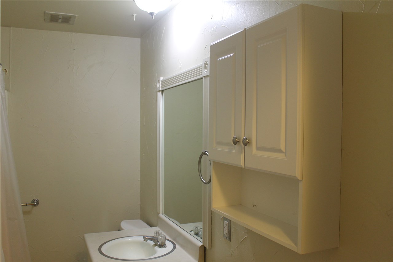 308 Ley St, Avilla, IN 46710 photo 6