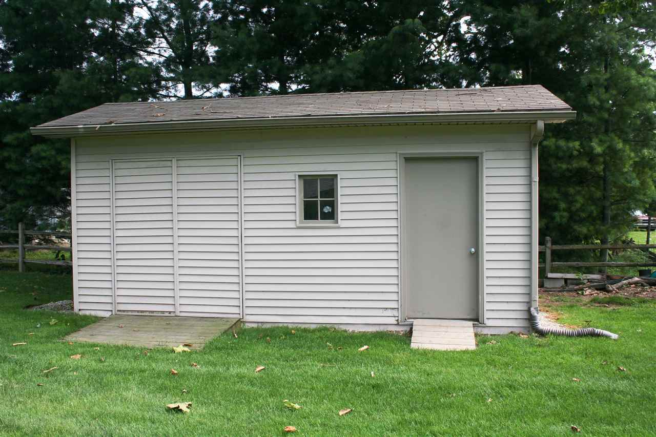 1110 S 525 E, Lagrange, IN 46761 photo 3