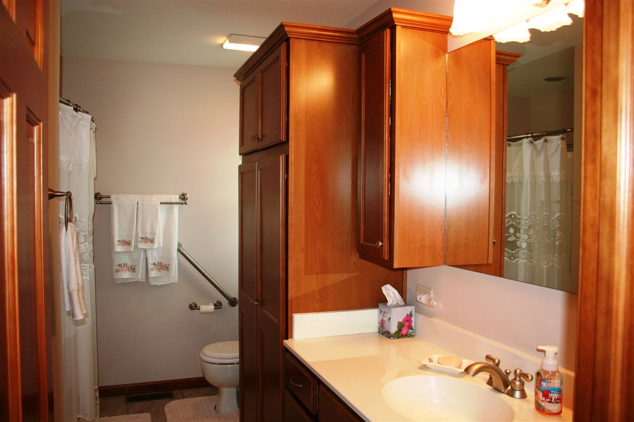 1110 S 525 E, Lagrange, IN 46761 photo 23