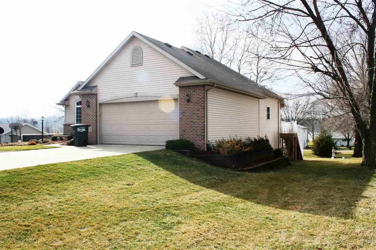 1110 S 525 E, Lagrange, IN 46761 photo 4