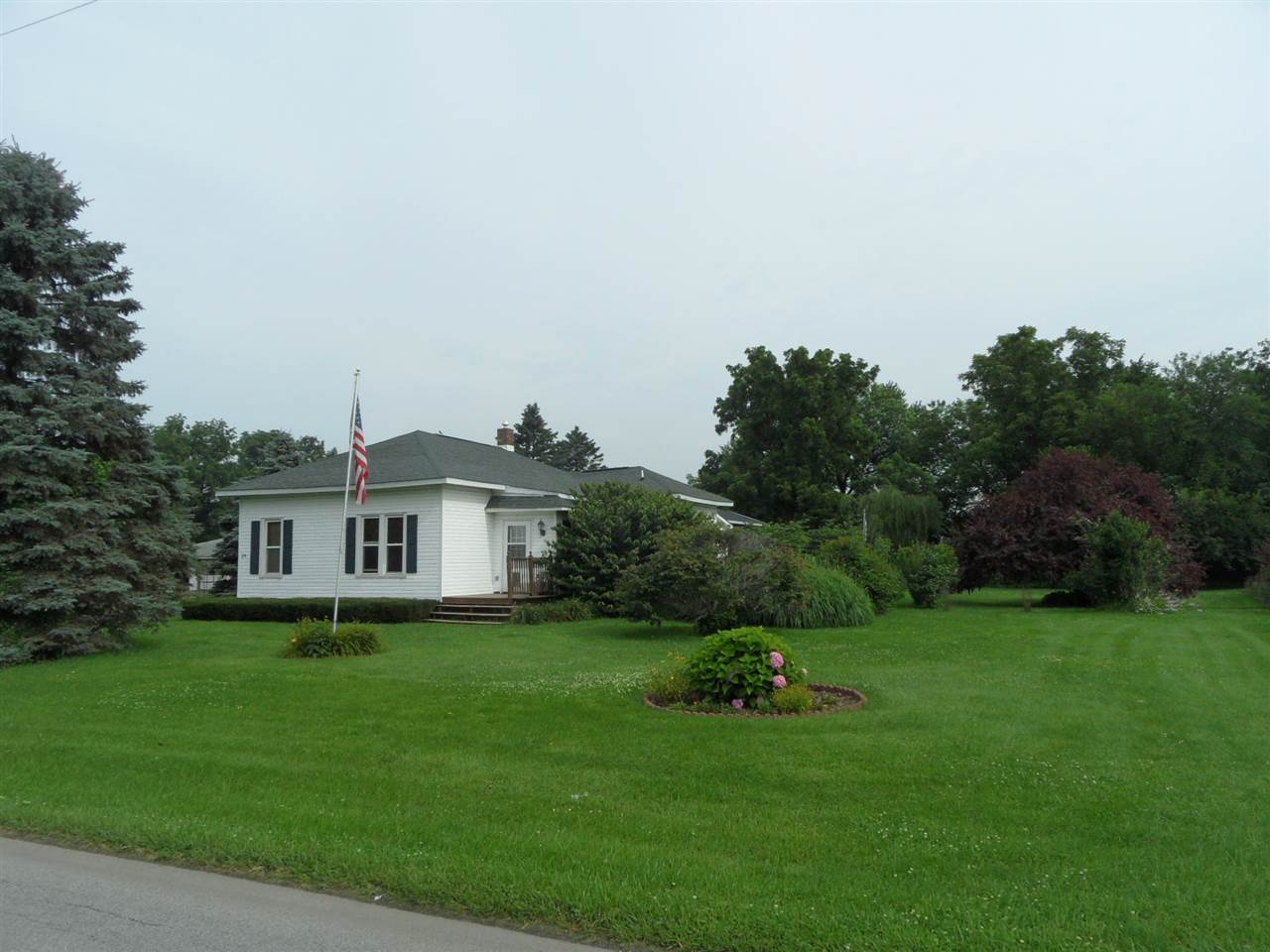 85 E Monon Rd, Monon, IN 47959 photo 2
