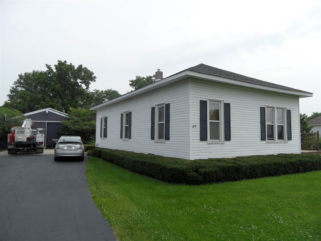 85 E Monon Rd, Monon, IN 47959 photo 3