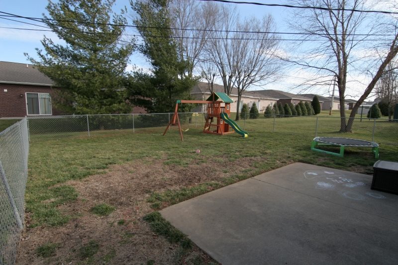 4574 Obing Strasse, Jasper, IN 47546 photo 5